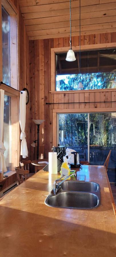 הוילה פאוול ריבר Ocean Views & Sunset Beach Cabin With Soaker Tub & Fire Pit מראה חיצוני תמונה